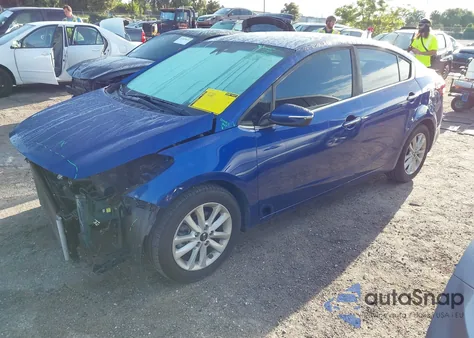 2017 Kia Forte S из США, поврежденный, VIN 3KPFL4A71HE129047